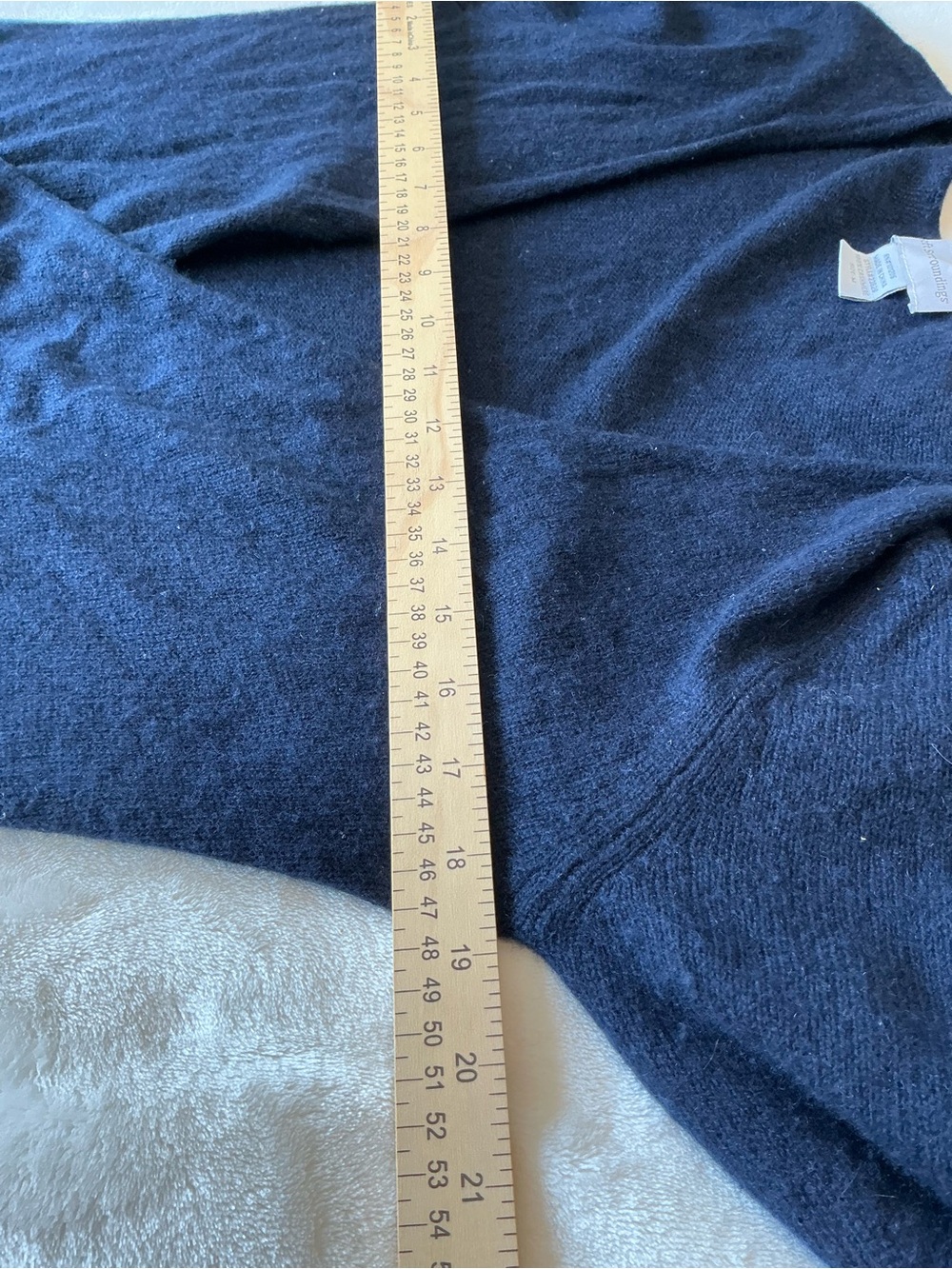 Soft Surroundings 100% Cashmere Navy Tie Front Wrap Cardigan Sweater Size Medium - Picture 7 of 8
